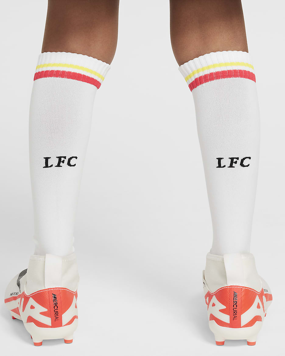 Lfc third kit socks online